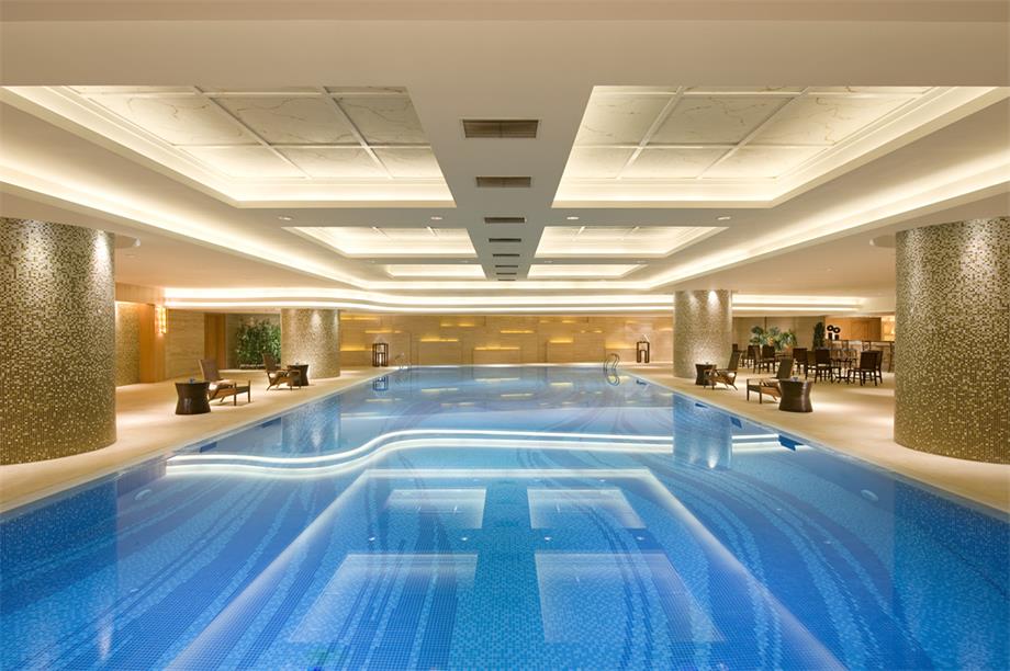 酒店装修泳池设计